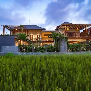 Uma Shanti By Mahaputra Hotel